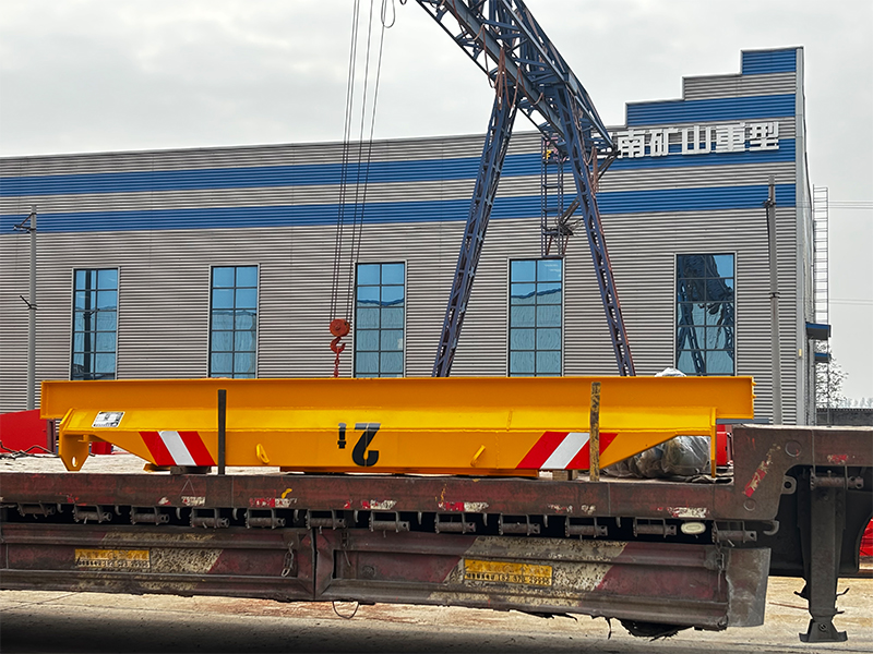 電動(dòng)懸掛起重機(jī) L X2t-3.7m 制作完成  裝車發(fā)出